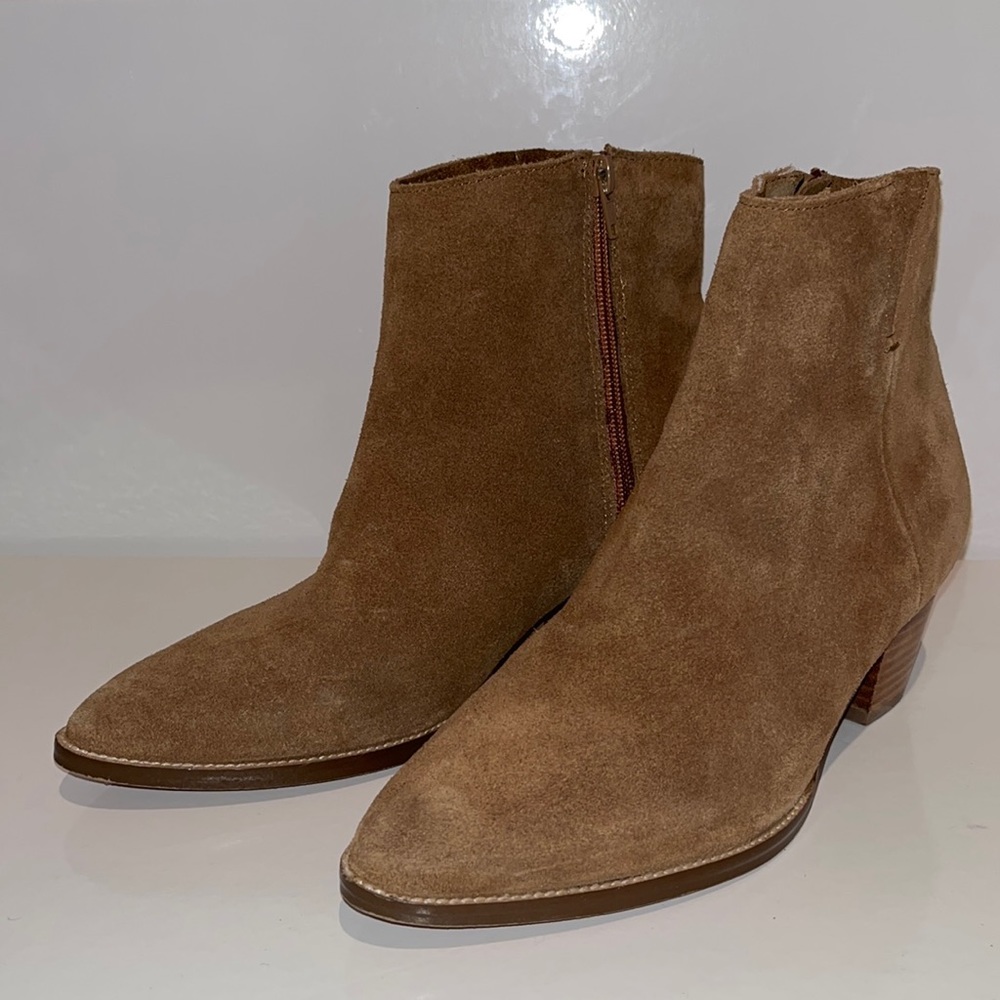Coconut by Matisse brown suede bootie.